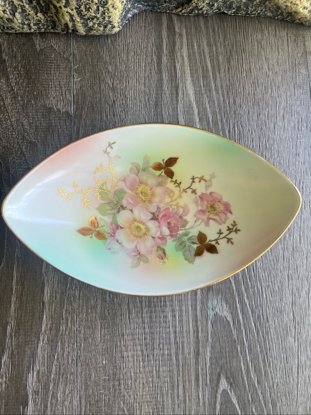Schumann Arzberg porcelain Dish Pink & Green oval with gold trim